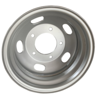 Jantes en acier de camion léger 16x5.5 personnalisées Roues de camion de 5.5x16 pouces pour pneus 650R16 700R16 750R16