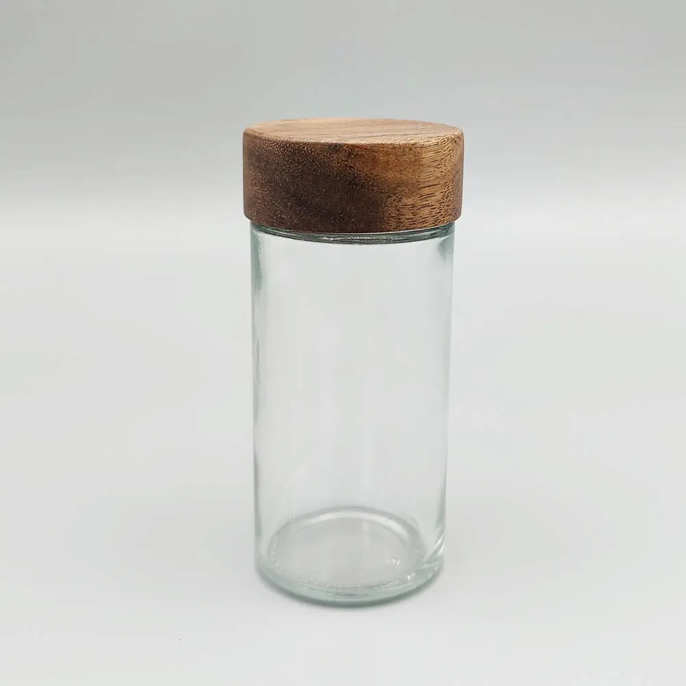 Unico 3oz 90ml 100ml Logo personalizzato stampa Design pepe sale zucchero spezie piccola bottiglia rotonda Shaker in vetro con tappo in legno