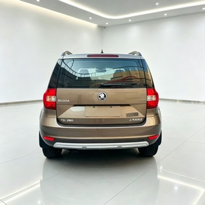 <span class=keywords><strong>Skoda</strong></span> <span class=keywords><strong>Yeti</strong></span> SUV Compact 2017 1.4T Turbo Essence LHD Automatique Zéro Accident Occasion Spécial Export Afrique Euro V <span class=keywords><strong>2018</strong></span> - Product Image 4
