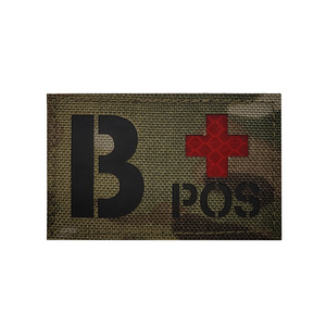 8*5CM Reflexivo Sangue Tipo A + B + AB + O + Pos Tático Moral Patch com Gancho Loop Fastener para Mochila e Capacetes - Product Image 4