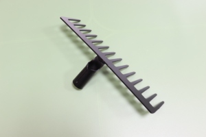 <span class=keywords><strong>Râteau</strong></span> <span class=keywords><strong>à</strong></span> <span class=keywords><strong>foin</strong></span> NEWMAN rouge <span class=keywords><strong>en</strong></span> acier inoxydable avec manche <span class=keywords><strong>en</strong></span> <span class=keywords><strong>bois</strong></span>, 14 dents, longueur des dents de 5 cm, garantie de 3 ans, meilleur prix - Product Image 2