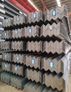 Barre d'angle en acier galvanisé pour structures extérieures, tours de transmission d'énergie, systèmes de montage solaire et applications de construction - Product Image 5
