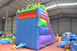 Ce grand <span class=keywords><strong>toboggan</strong></span> aquatique <span class=keywords><strong>gonflable</strong></span> sur le thème des blocs est un <span class=keywords><strong>toboggan</strong></span> aquatique <span class=keywords><strong>gonflable</strong></span> de style château <span class=keywords><strong>avec</strong></span> une <span class=keywords><strong>piscine</strong></span>. - Product Image 2