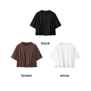 Top Estivo Personalizzabile con il Tuo Motivo Preferito, Doppio Strato, Maniche Corte, Orlo Svasato, Stile Crop Top per Donne - Product Image 3