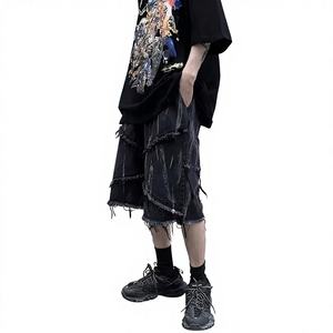 Nouveau style <span class=keywords><strong>2023</strong></span> – Short en jean déchiré taille mi-haute pour <span class=keywords><strong>homme</strong></span>, style vintage, <span class=keywords><strong>tendance</strong></span> Hong Kong, noir/gris, coupe courte, fin, décontracté, pour l'été - Product Image 1