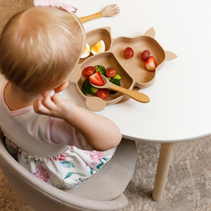 Assiette en silicone à ventouse pour repas d'enfants, série de produits de vaisselle en silicone la plus vendue d'Es-Pro Factory, ODM/OEM, modèle écureuil - Product Image 2