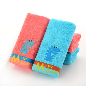 Serviette pour bébé Kim Ryan 25x50 cm en pur coton brodé motif dessin animé, douce et absorbante, pour le visage des nourrissons, usage domestique - Product Image 3