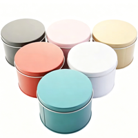 Boîtes en fer blanc rondes multicolores en gros avec finition laquée et logo personnalisé pour l'emballage de bougies et de cadeaux
