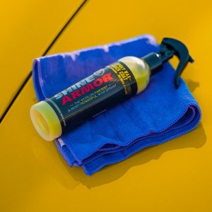 Cera en aerosol Shine Armor QUICK COAT PARA AUTOS, da brillo y un aspecto brillante a la pintura del auto, hidrofóbico, precio directo de fábrica - Product Image 4