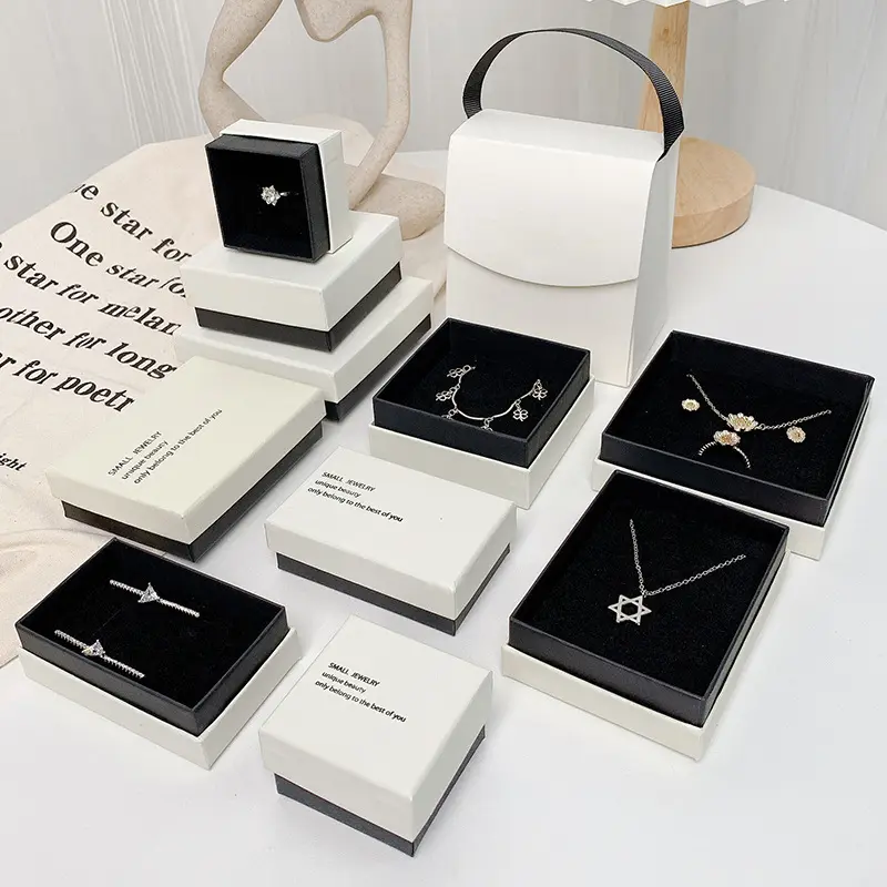Xinxing Kotak Perhiasan Kraft Kotak Hadiah Kardus untuk Cincin Kalung Anting Wanita Perhiasan Hadiah Kemasan dengan Spons Di Dalam