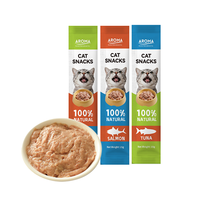 Friandises pour chat 15g Friandises pour chat Nourriture humide pour animaux de compagnie Barre crémeuse pour chat avec poulet thon saumon