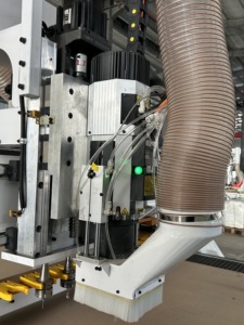 HSR Venta Caliente Máquina Router CNC de Anidamiento de 3 Ejes para Corte de Madera y Contrachapado, 9KW, con Cambio ATC para Muebles - Product Image 5