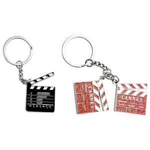 Llavero con tablero de pizarra de película de metal personalizado Llavero de película divertida con embalaje elegante - Product Image 4
