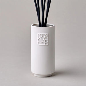 Aikun Unique Ceramic Design Bottle Custom <b>Aroma</b> 200ML Luxury Reed <b>Diffuser</b> Long Lasting Fragrance Fresh Scent Eco-Friendly - Product Image 6