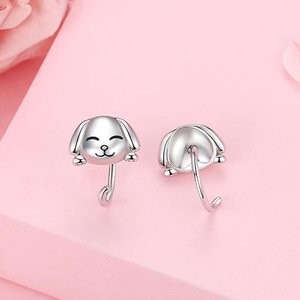 Orecchini a perno con simpatico cucciolo sorridente per donna, gioielli per l'orecchio in metallo per tutti i giorni - Product Image 4
