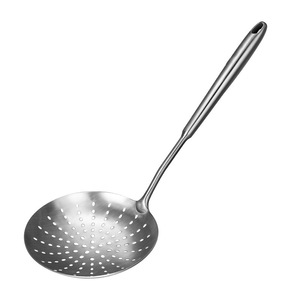 Colador Grande de Acero Inoxidable 304, Cuchara de Cocina con Mango Largo y Reforzado para Escurrir - Product Image 5