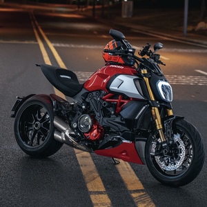 Oferta Especial: <span class=keywords><strong>Ducati</strong></span> <span class=keywords><strong>Diavel</strong></span> Usada, Motocicleta de Calle a Gasolina, Clásica, 1200cc, >280km/h, Calidad Premium, Bien Mantenida, Lista para Enviar - Product Image 6