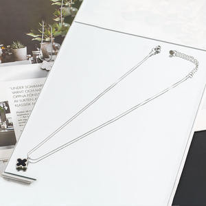 Último símbolo minimalista Adorable regalo Idea suministros colgante delicado collar de acero de titanio dorado para mujeres ajuste al por mayor - Product Image 5