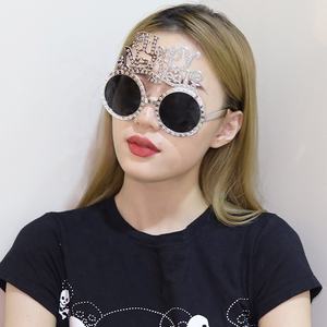 กรอบแว่นกันแดดตลกแปลกใหม่แว่นตาสุขสันต์วันปีใหม่ของจีนของขวัญสำหรับปาร์ตี้ไนท์คลับคืนปีใหม่ - Product Image 2