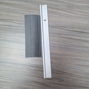 <span class=keywords><strong>Seuil</strong></span> <span class=keywords><strong>de</strong></span> porte en aluminium extrudé durable, anodisé, 100x15mm, avec système anti-panique à loquet, joint en néoprène rainuré, pour extérieur et chambre - Product Image 4
