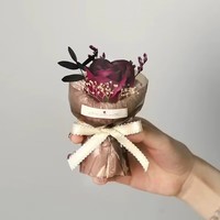 Diffuseur de parfum portable pour véhicule, fleurs de savon à la rose éternelle, bouquet de fleurs séchées, décoration pour voiture