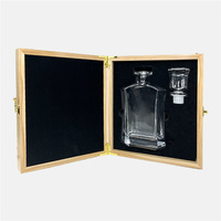 Carafe à whisky en verre soufflé à la main de luxe sur mesure en gros avec boîte en bois 770 ml