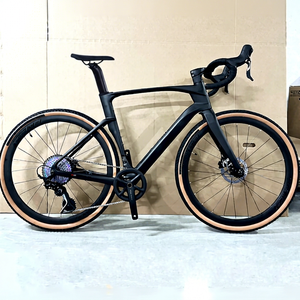 Bicicleta de Fibra de Carbono Gravel V3 de 13 Velocidades, 700c, con Frenos de Disco Hidráulicos, Cuadro Completo, para Aventura en Carretera (25 años) - Product Image 1