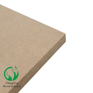 उच्च गुणवत्ता वाले <span class=keywords><strong>mdf</strong></span> शीट सबसे अच्छा मूल्य मेलामाइन बोर्ड 20 मिमी वार्ड्रोब प्लांक मेलामाइन एमडीएफ थोक मूल्य - Product Image 2