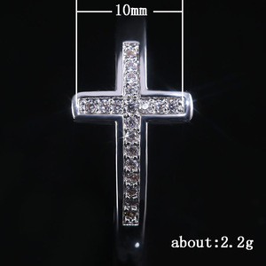 Anello a croce in argento B710 con diamanti naturali taglio brillante rotondo per cerimonie religiose, gioiello unisex - Product Image 5
