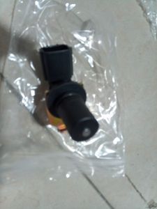 Hot Sell Automobile ABS Wheel <strong>Speed</strong> <strong>Sensor</strong> FN0121550 for Mazda <strong>2</strong> 3 323 5 6 CX-7 Transmission <strong>Speed</strong> <strong>Sensor</strong> - Product Image 6