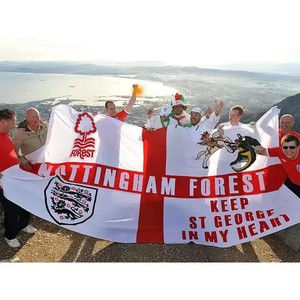 Chất lượng cao tùy chỉnh logo khổng lồ ngoài trời Nylon vải biểu ngữ dệt kim polyester thân thiện với môi nhôm biểu ngữ quảng cáo đôi - Product Image 2