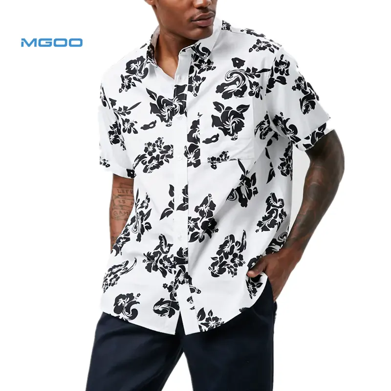 Verano básico Multicolor ondulado acento impresión básica Collar botón frontal bolsillo de parche en el pecho Hombre camisa