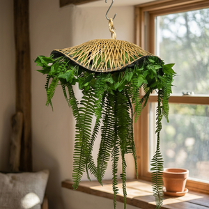 Maceta Colgante Artificial con Forma de Helecho y Tapa Decorativa de Mimbre, Follaje Verde, para Decoración del Hogar, Jardín o Balcón - Product Image 1