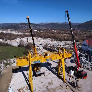 Resistente <span class=keywords><strong>RMG</strong></span> MG 30 tonnellate gru a cavalletto a doppia trave per barche sollevamento pneumatici in gomma paranco Mobile da 10 tonnellate per gru telecomandata - Product Image 2