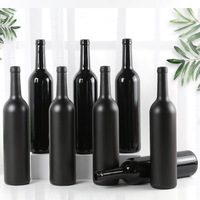 Bouteilles de vin de fruits en verre noir mat de différentes tailles avec bouchon 750 ml Bouteilles de champagne Bordeaux Bouteilles de liqueur Fabricant