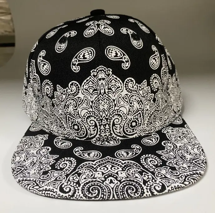 Custom Paisley Print Pattern Classic Red Black Royal Blue Snapback Hats and Caps Wholesale