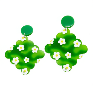 Orecchini Pendenti Floreali Verdi Angelina in Resina Acrilica, Gioielli di Moda per Donne - Product Image 1