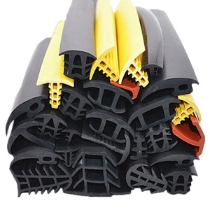 <span class=keywords><strong>Bande</strong></span> d'étanchéité en caoutchouc <span class=keywords><strong>EPDM</strong></span> en forme de T sur mesure pour panneau solaire photovoltaïque - Product Image 2