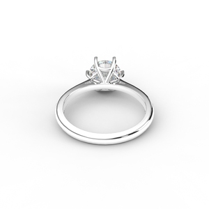 Anillo Clásico de Plata de Ley 925 con 6 Puntas y Diamante de Laboratorio de Corte Redondo - Product Image 3
