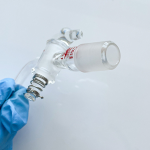 Adaptateur <span class=keywords><strong>de</strong></span> contrô<span class=keywords><strong>le</strong></span> <span class=keywords><strong>de</strong></span> débit en verre borosilicaté à angle <span class=keywords><strong>de</strong></span> 90 degrés avec robinet en verre, fournitures <span class=keywords><strong>de</strong></span> <span class=keywords><strong>laboratoire</strong></span> <span class=keywords><strong>de</strong></span> <span class=keywords><strong>chimie</strong></span> personnalisées CS Labglass - Product Image 5