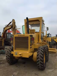 Japón hizo Komatsu GD611A motoniveladora tractor de construcción de carreteras, bonita pintura Komatsu 611A motoniveladoras en China GD611 GD305 - Product Image 3