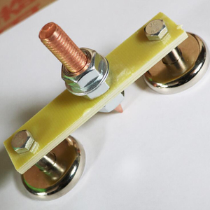 Abrazadera de tierra de soldadura de doble cabezal magnético, abrazadera de soldadura <span class=keywords><strong>magnética</strong></span> pequeña, soporte de tierra, accesorios de herramientas de soldadura electromagnética - Product Image 5