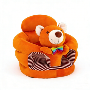 Asiento de aprendizaje para bebés de peluche de oso naranja personalizado, sofá de entrenamiento anti-vuelco para bebés con lazo de arcoíris y rayas - Product Image 1