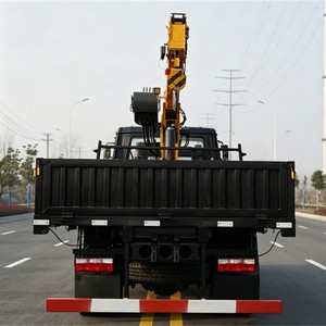 Camion grue télescopique fiable Dongfeng 4x2 5 tonnes avec flèche rigide et benne de chargement - Product Image 6