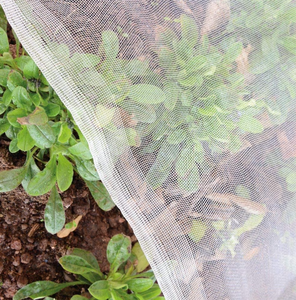 Malla Antimosquitos de HDPE Resistente a los Rayos UV, 4'x20', Malla Fina para Protección contra Plagas, Malla de Jardín para Invernadero, Cubierta para Huertos Elevados - Product Image 5