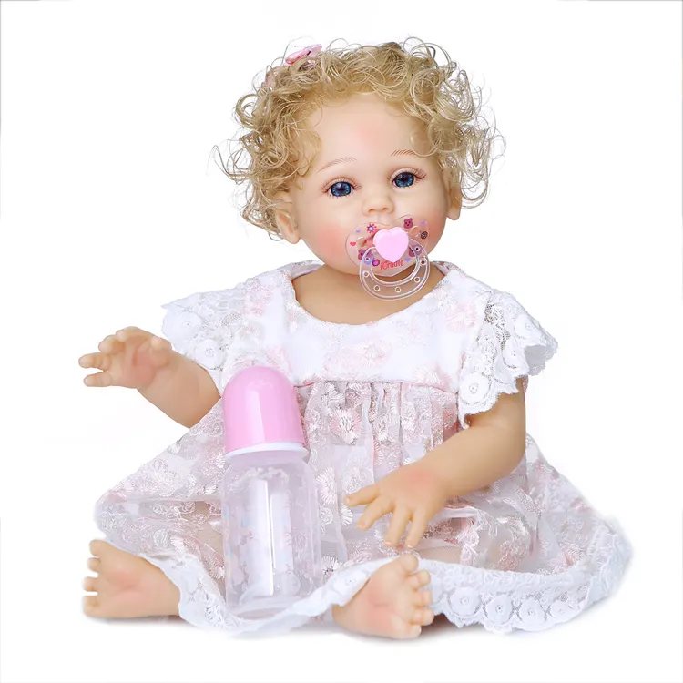 ตุ๊กตาทาสีเสร็จตุ๊กตาศิลปะผิวสัมผัสนุ่มเหมือนจริง3D ตุ๊กตาทารกแรกเกิดขนาดใหญ่