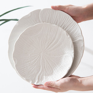 ชุดเครื่องครัวเซรามิคลายนูน 16 ชิ้น สไตล์โมเดิร์นเรียบง่าย เป็นมิตรกับสิ่งแวดล้อม ชุดจานพอร์ซเลนสำหรับรับประทานอาหารที่บ้าน ปรับแต่งได้ - Product Image 4