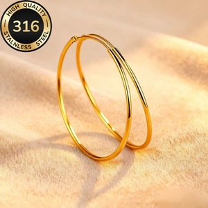 Boucles d'oreilles 18KHOOP transfrontalières européennes et américaines, luxe léger pour femmes, boucles d'oreilles classiques haut de gamme à bobine inductrice - Product Image 4