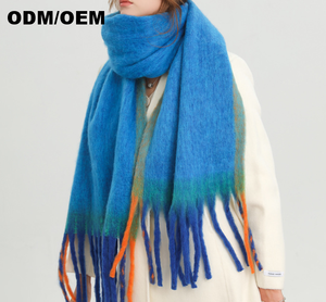 Écharpes en gaze à franges dégradées multicolores personnalisées pour l'automne et l'hiver par le fabricant - Product Image 2