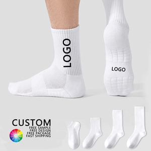 Calzini Sportivi da <span class=keywords><strong>Uomo</strong></span> alla Caviglia per Corsa Personalizzati con Logo Ricamato da Tennis, Atletica, Pilates, a Compressione, di Design OEM - Product Image 1